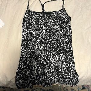 Lululemon Power Y tank